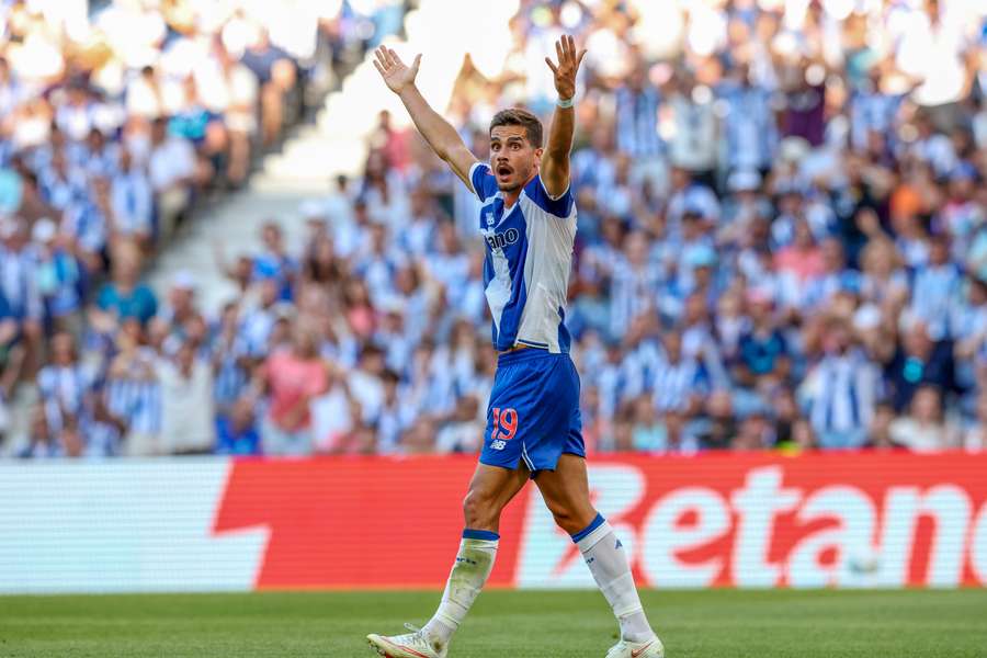 André Silva durante a partida