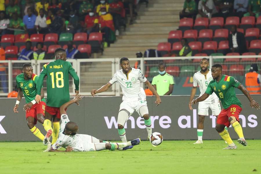 Said Bakari (#22) on the ball against Cameroon during the 2021 AFCON Said Bakari (#22) on the ball against Cameroon during the 2021 AFCON
