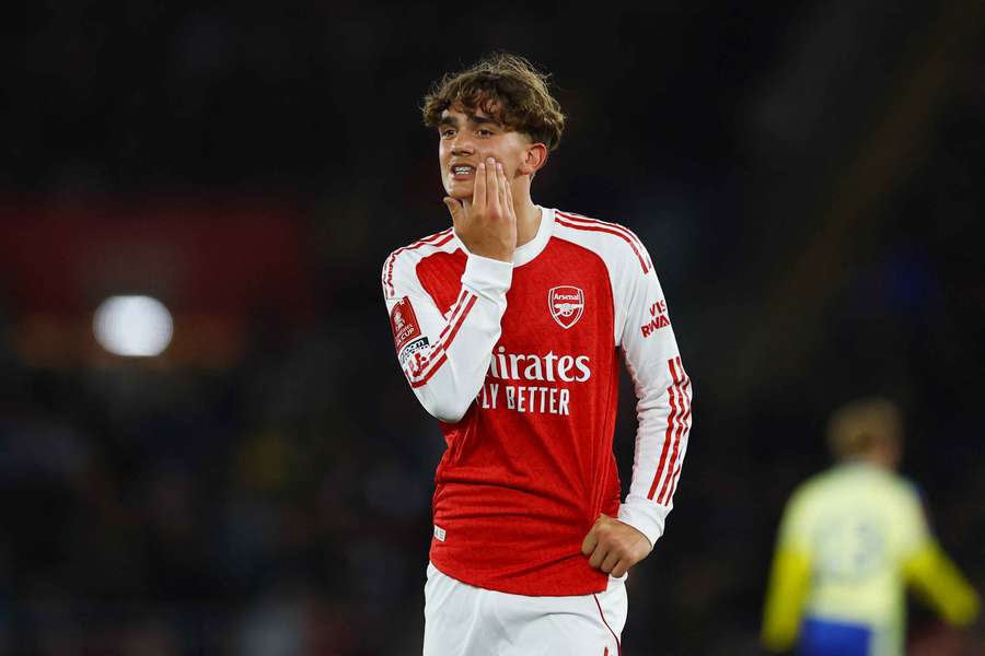 Arsenal legend Lauren: Why would Arsenal sign Antoine Semenyo? We have Max Dowman... Arsenal legend Lauren: Why would Arsenal sign Antoine Semenyo? We have Max Dowman...