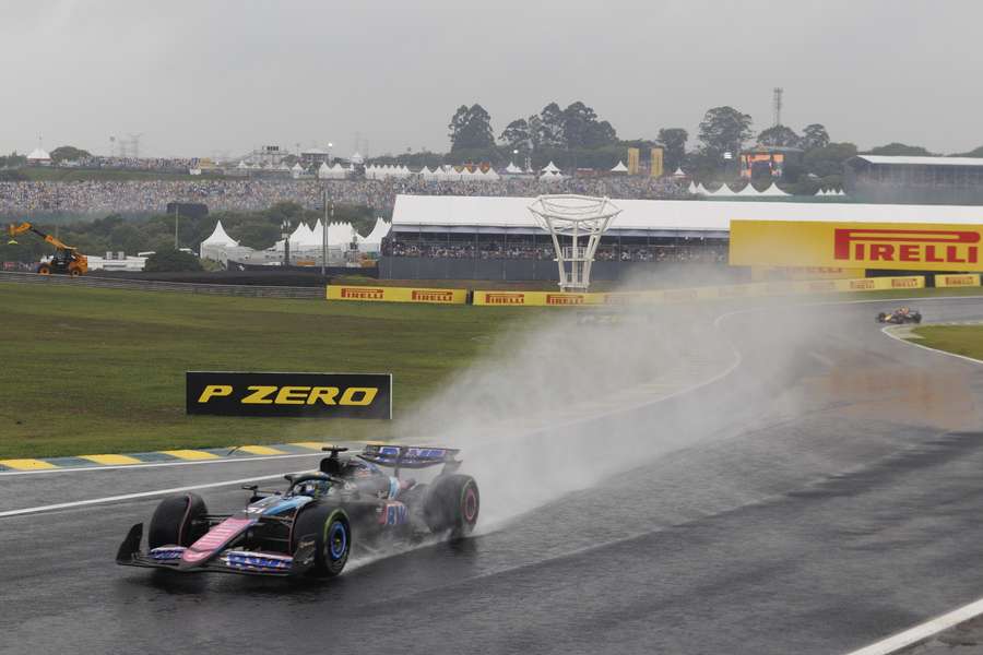 Esteban Ocon in actie tijdens de Formula One Grand Prix van Sao Paulo