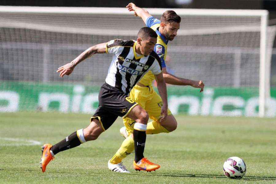 Allan a Adel Taarabt mieria do Spojených arabských emirátov