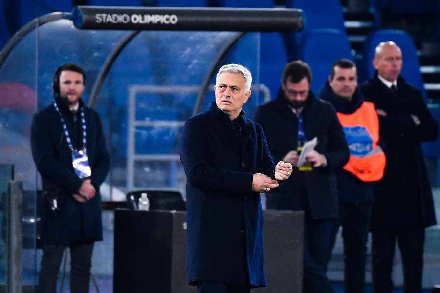 Mourinho à frente da Roma