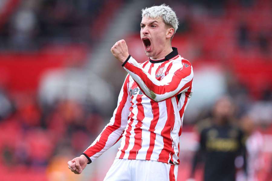 Rigo už patří do základní sestavy Stoke.