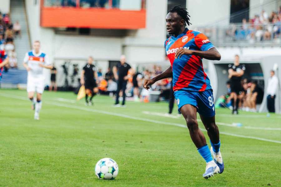 Fotbalisté Plzně jdou v sobotu do akce v Chance Lize. Fotbalisté Plzně jdou v sobotu do akce v Chance Lize.
