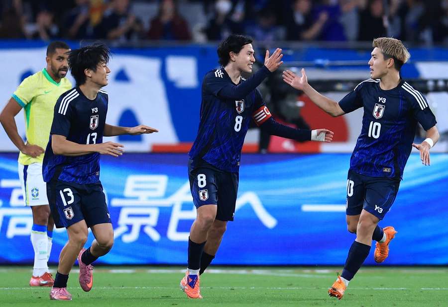 Japan celebrate Minamino reducing the deficit Japan celebrate Minamino reducing the deficit