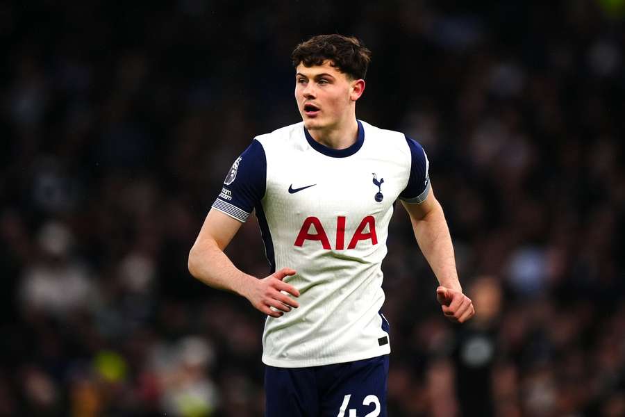 Tottenham Hotspur's William Lankshear has joined West Brom