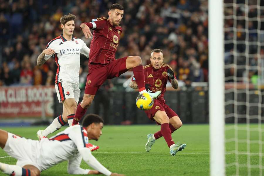 Artem Dovbyk a deschis scorul 