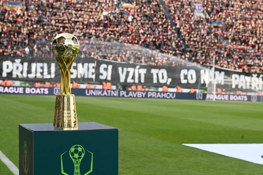Trofej pro vítěze MOL Cupu naposledy získala Olomouc.