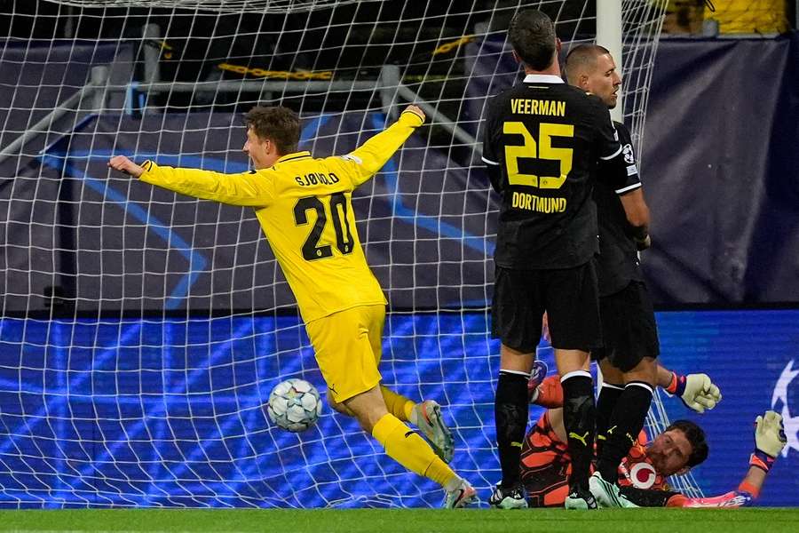 Dortmund scheitert in Norwegen. Dortmund scheitert in Norwegen.