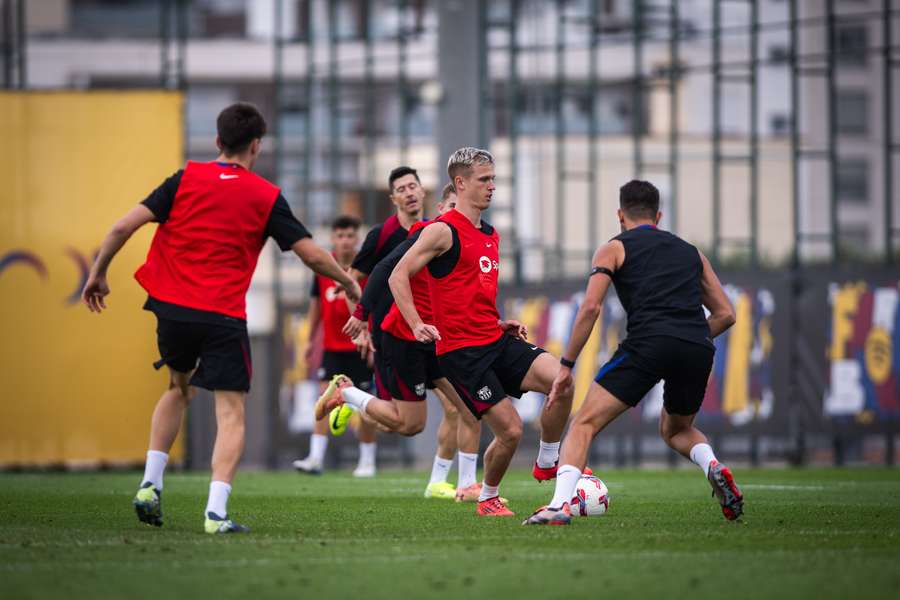 Dani Olmo em pleno treino