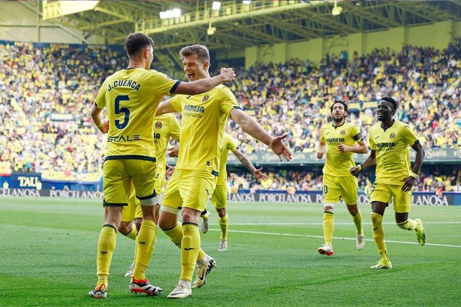 Cuenca y Sorloth, jugadores del Villarreal