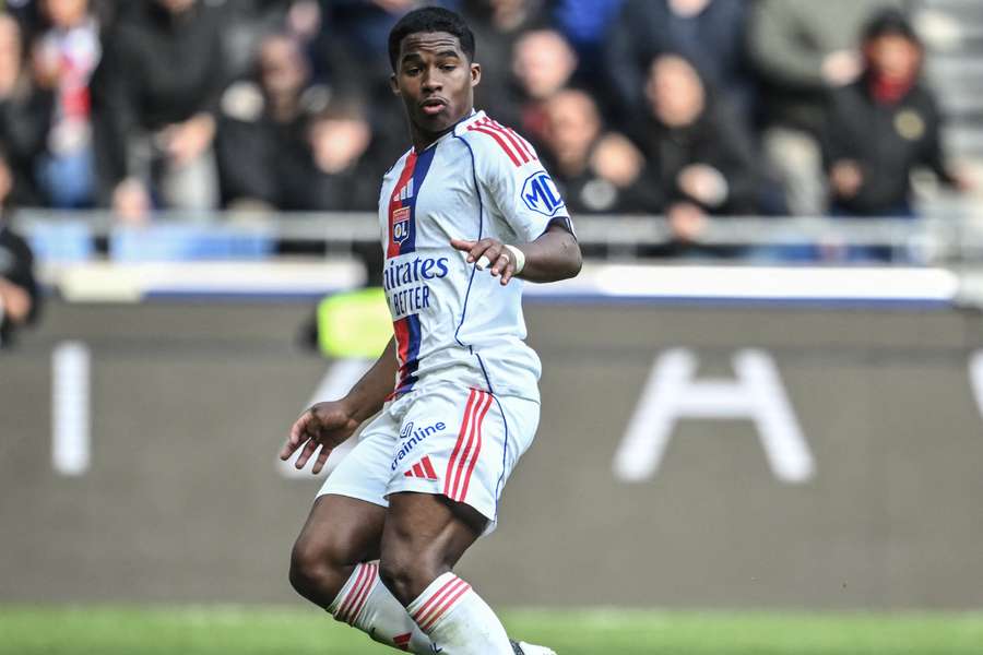 Endrick não conseguiu levar o Lyon à vitória em clássico pela Ligue 1