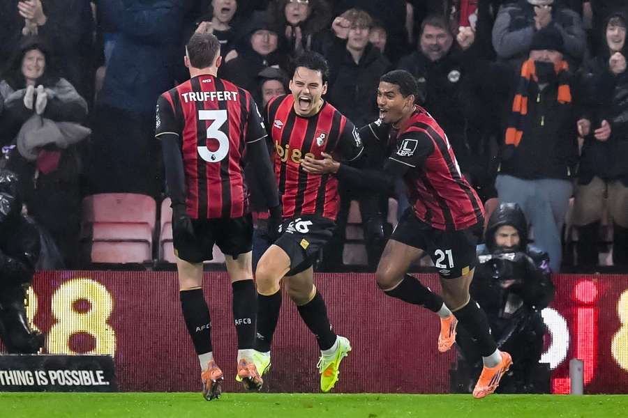 Iraola disappointed with "bad point" as Bournemouth held by West Ham