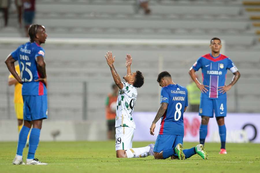 Maranhão celebra perante o desamparo de Alex Amorim