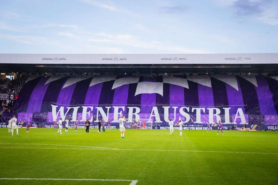 Uma coreografia dos adeptos do Austria Viena