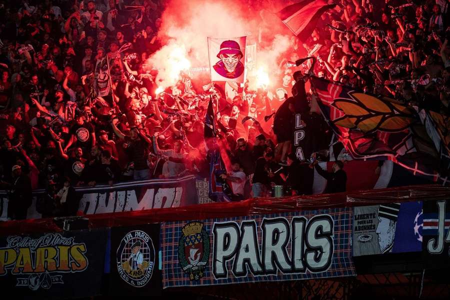 Francie se v posledních letech potýká s výtržnostmi na fotbalových stadionech.