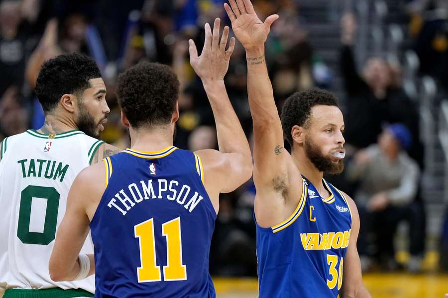 Resumo da NBA: Warriors vencem os Celtics em reedição da última final