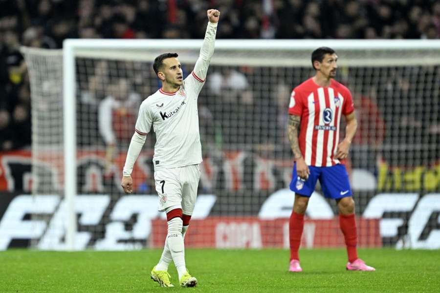 Berenguer celebra su gol en el Metropolitano