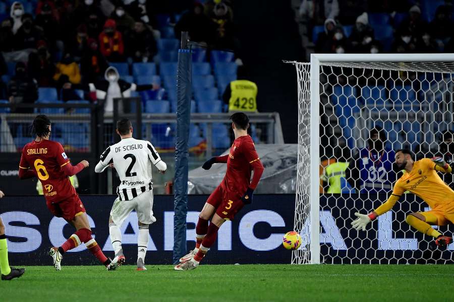 Juventus – AS Řím. Poslední tři bitvy: Zuřící Mourinho a penaltové prokletí Římanů