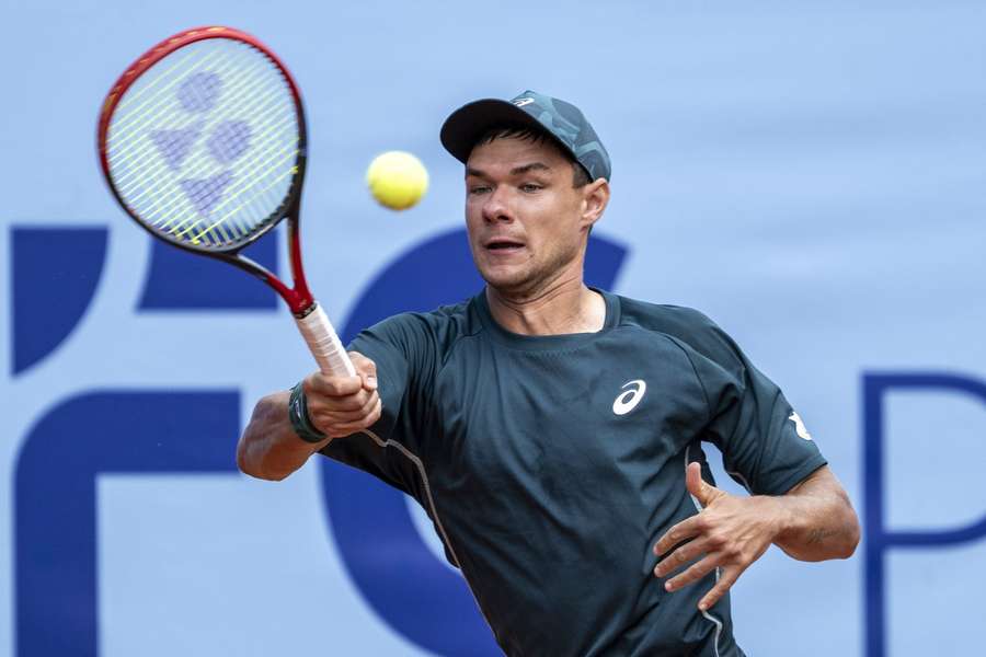 Zwycięski powrót Kamila Majchrzaka na mączkę po sukcesie podczas Wimbledonu Zwycięski powrót Kamila Majchrzaka na mączkę po sukcesie podczas Wimbledonu
