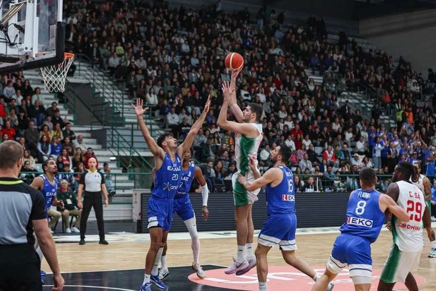 Portugal derrotado pela Grécia em Matosinhos Portugal derrotado pela Grécia em Matosinhos