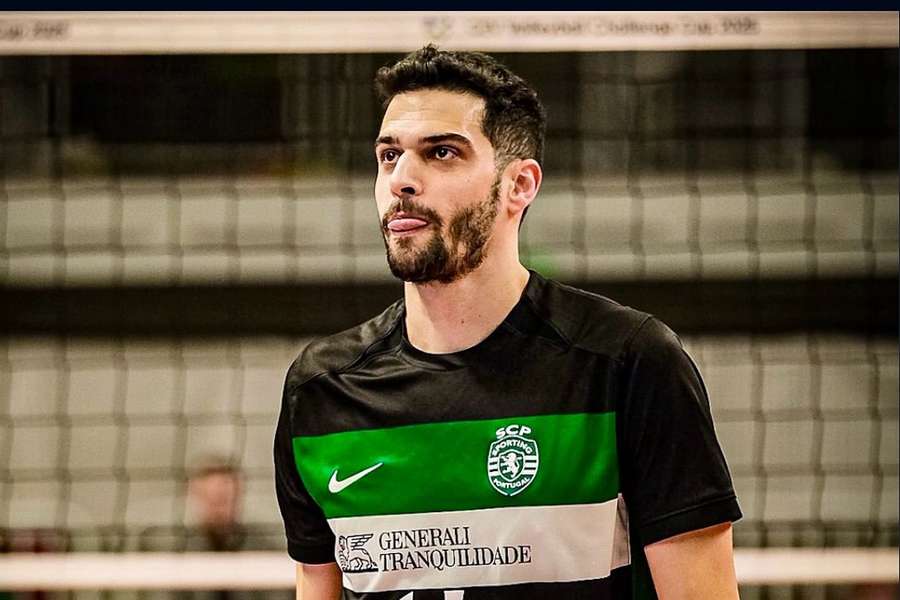 Sporting nas meias-finais do campeonato de voleibol