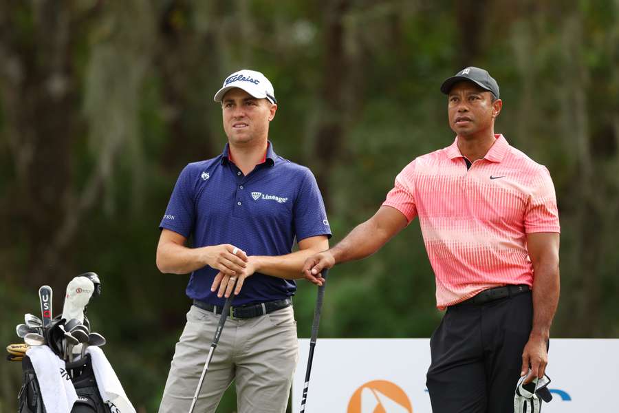 Justin Thomas y Tiger Woods, protagonistas en Orlando