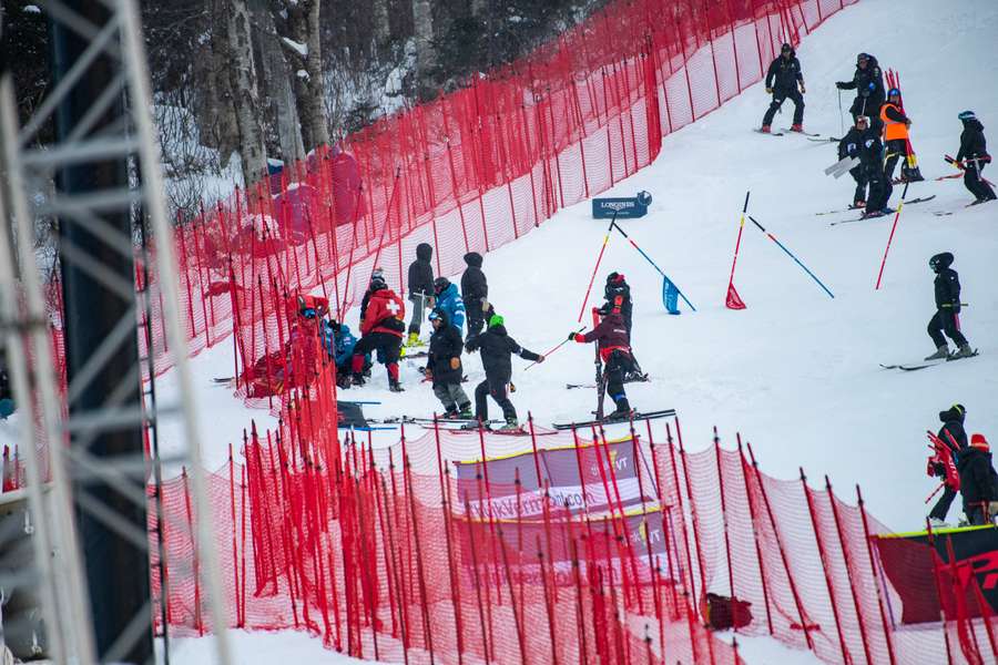 Shiffrin après sa chute.