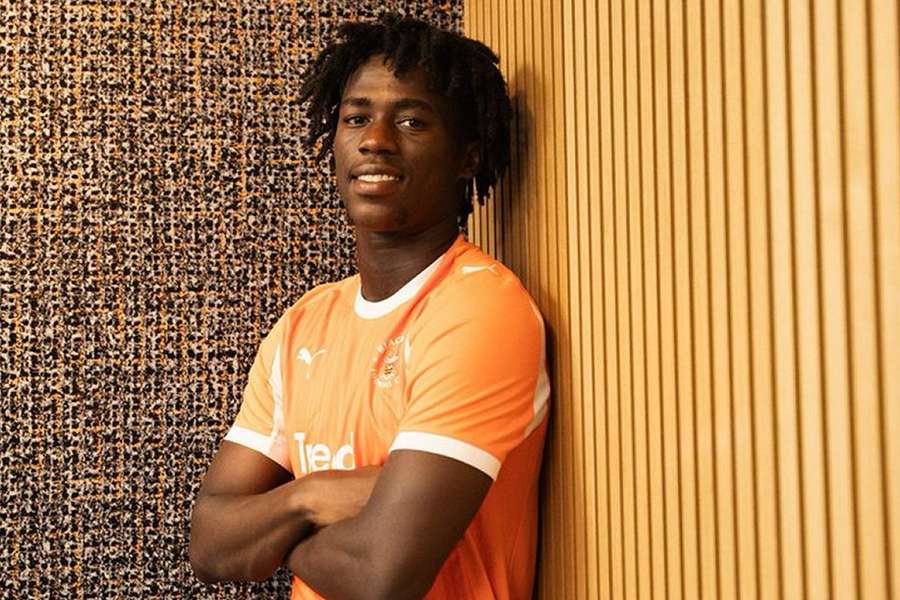 DONE DEAL: Blackpool sign outright Palace winger Ebiowei