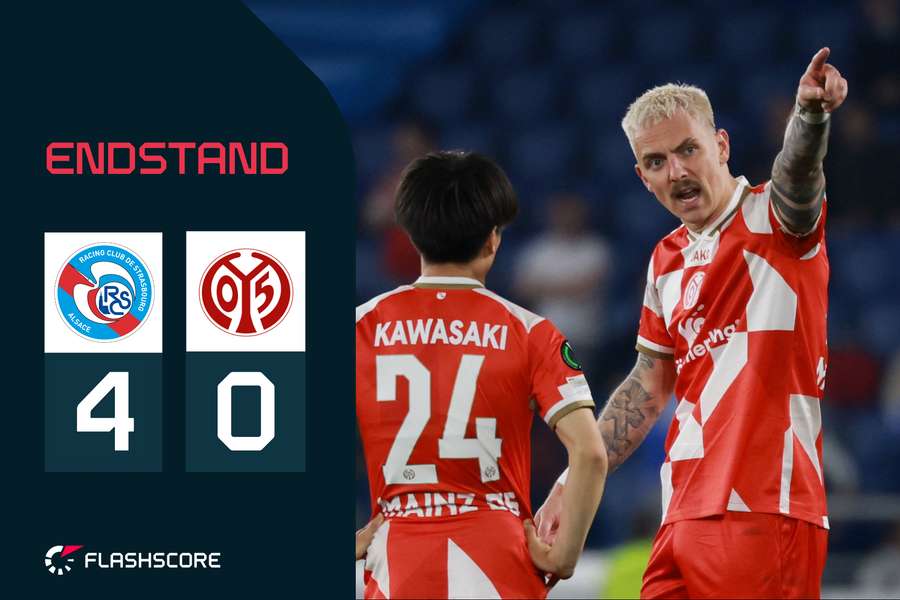 Sota Kawasaki (l.) und Phillip Tietz konnten das Aus nicht verhindern