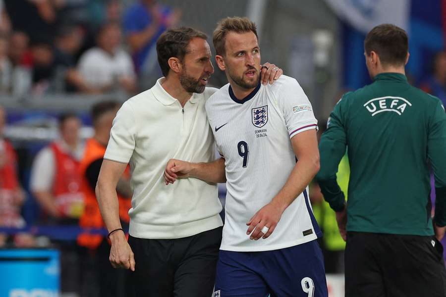 Kane is subbed off by manager Gareth Southgate