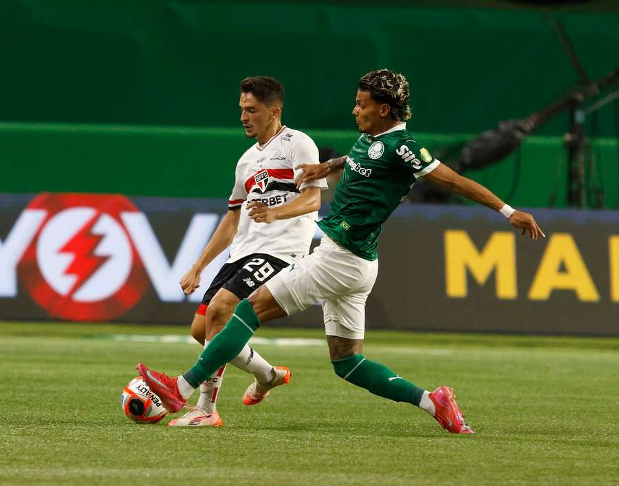 Palmeiras e São Paulo tiveram boas chances no segundo tempo