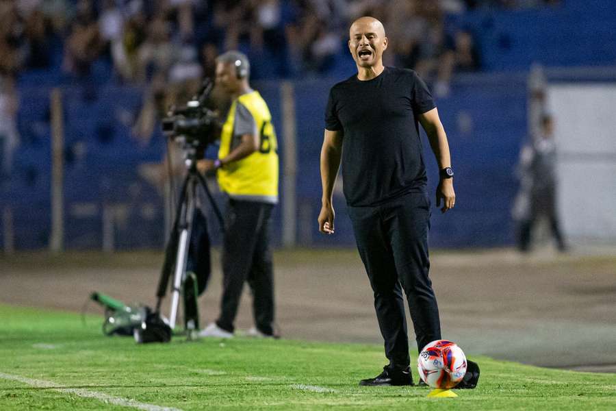 Alex de Souza ainda busca trabalho mais longevo na carreira Alex de Souza ainda busca trabalho mais longevo na carreira