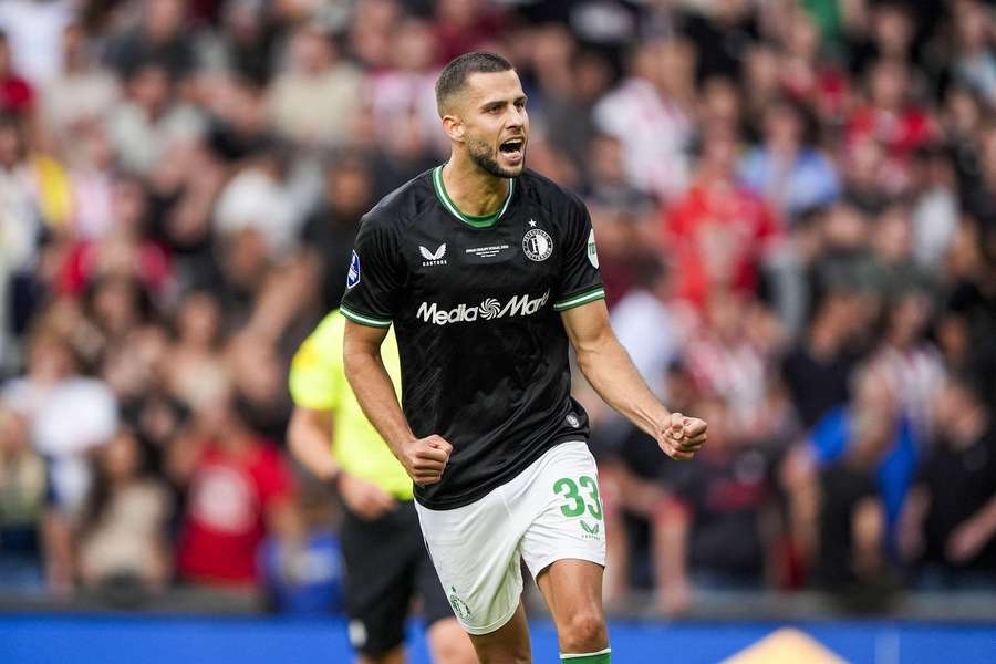 Feyenoord won de Johan Cruijff Schaal met penalty's