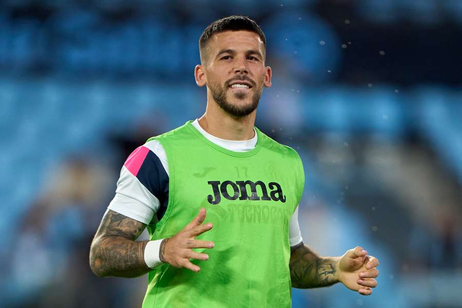 Carles Pérez, en un calentamiento del Getafe