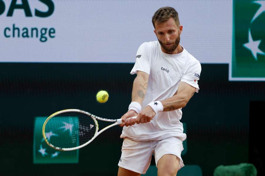 Corentin Moutet foi eliminado por Zverev