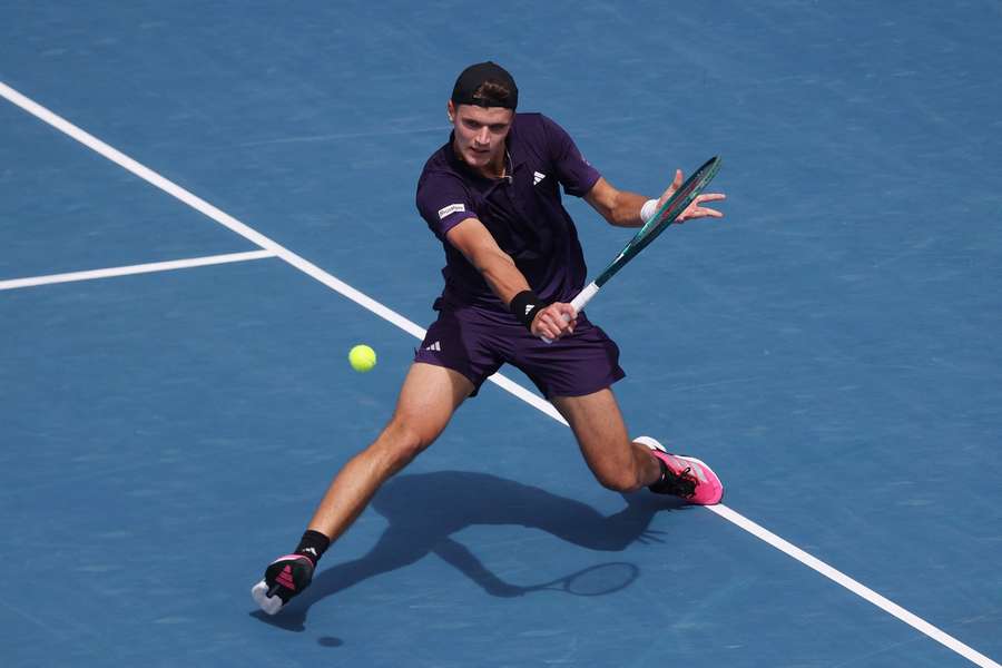 Jakub Menšík si na turnaji v Aucklandu zahraje o titul.