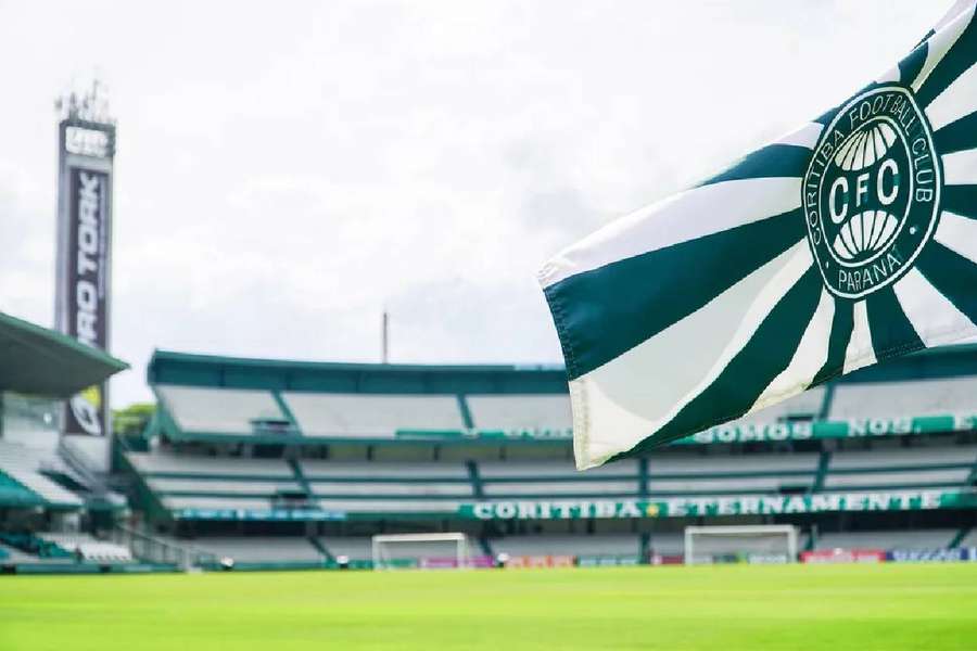 Futebol do Coritiba passa a ser gerido por grupo de investimentos