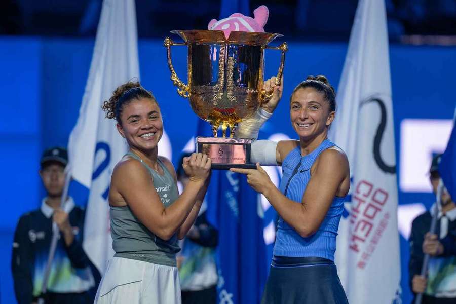 Tenisistka Paolini zatrudniła w sztabie szkoleniowym... deblową partnerkę