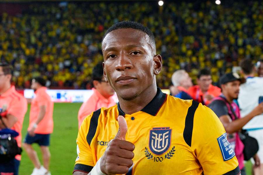 Khám Phá Pervis Estupiñán - Cánh Trái Sáng Tạo Của Ecuador