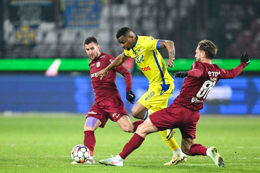 Petrolul - CFR Cluj