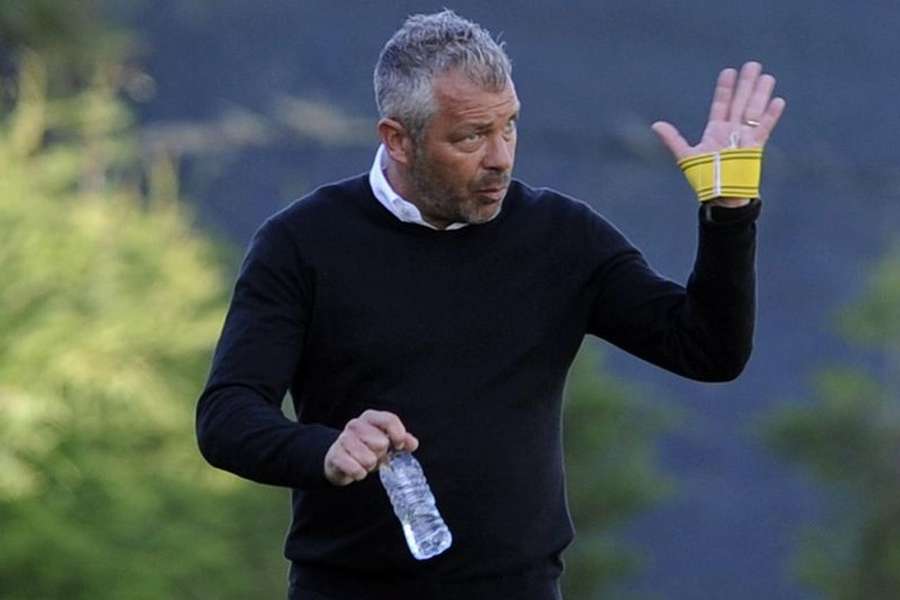 Jorge Costa otimista para o duelo com o Boavista
