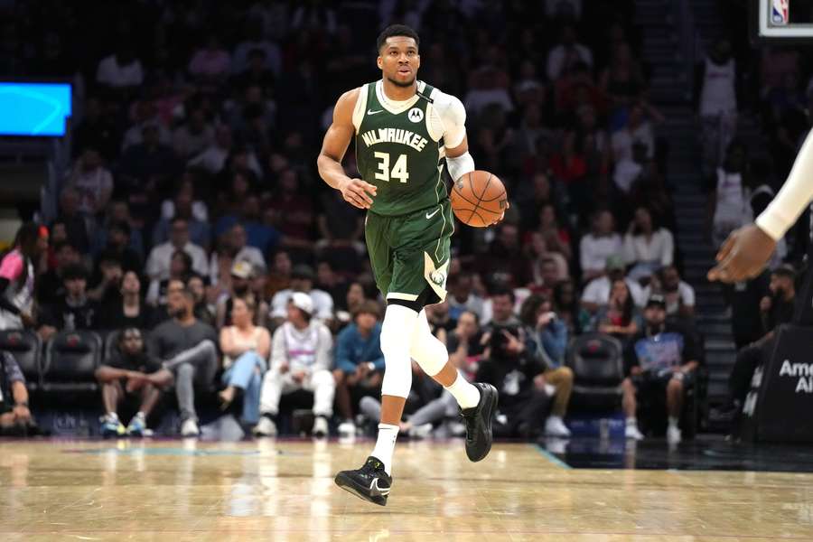 Drugi z rzędu triple-double Antetokounmpo zapewnił zwycięstwo Milwaukee Bucks
