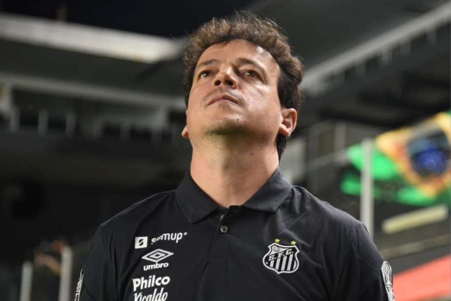 Diniz comandou Santos por 27 jogos em 2021
