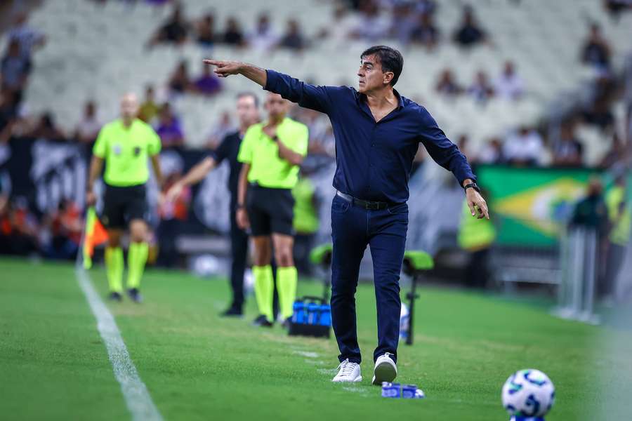 Grêmio vem de derrota para o Ceará