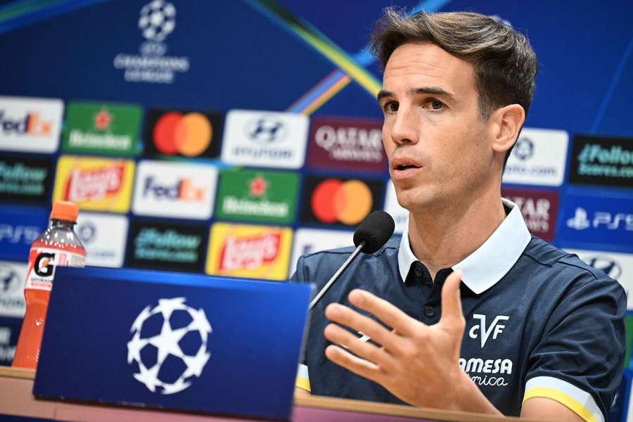 Iñigo Pérez habla en rueda de prensa Iñigo Pérez habla en rueda de prensa