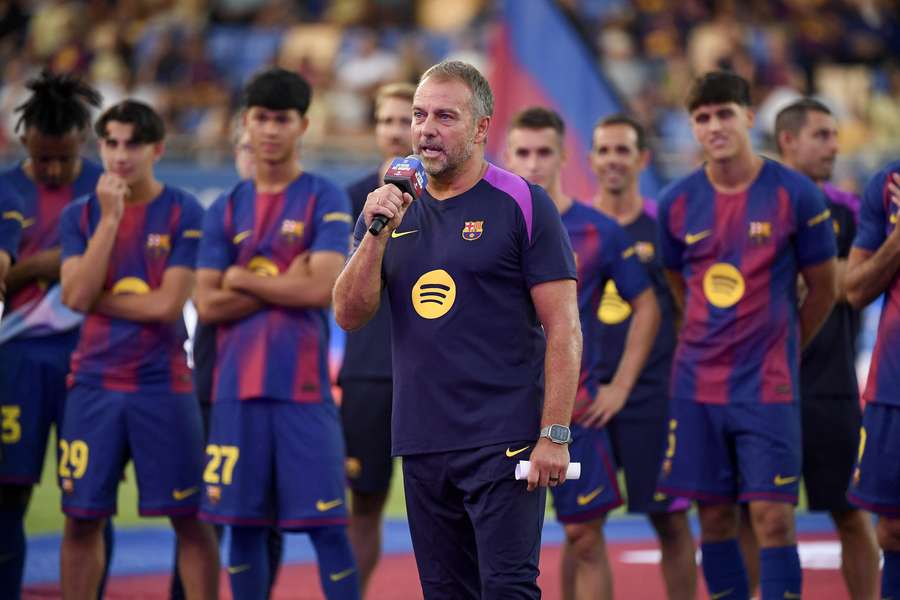 Flick spoke to the Barcelona fans ahead of new season Flick spoke to the Barcelona fans ahead of new season
