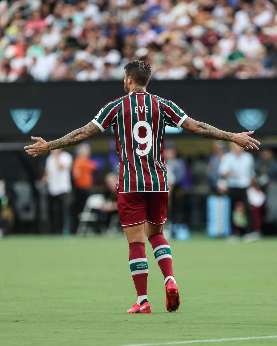 Everaldo protagonizou um dos momentos mais cômicos do Mundial de Clubes da FIFA