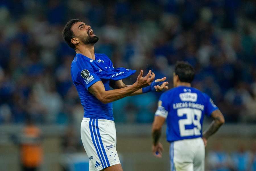 Fabrício Bruno é conhecido por sua velocidade e força
