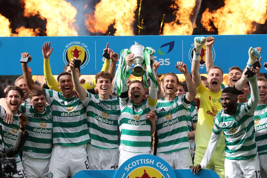 Celtic lift the Scottish Cup after beating Dunfermline Celtic lift the Scottish Cup after beating Dunfermline